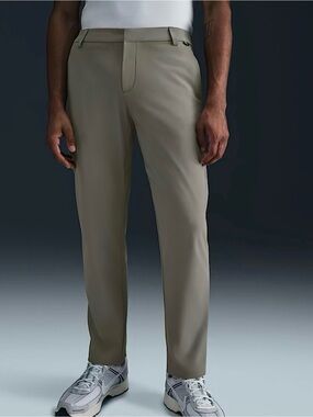 NWT Nike 24.7 PerfectStretch Mens 32x32 Dri FIT Slim Chino Pants 6 Pocket Olive